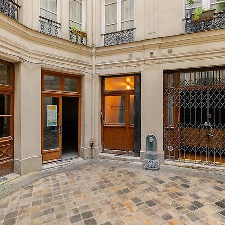 Studio Paris - Metro 7 Cadet - Quartier Faubourg-Montmartre Exteriör bild