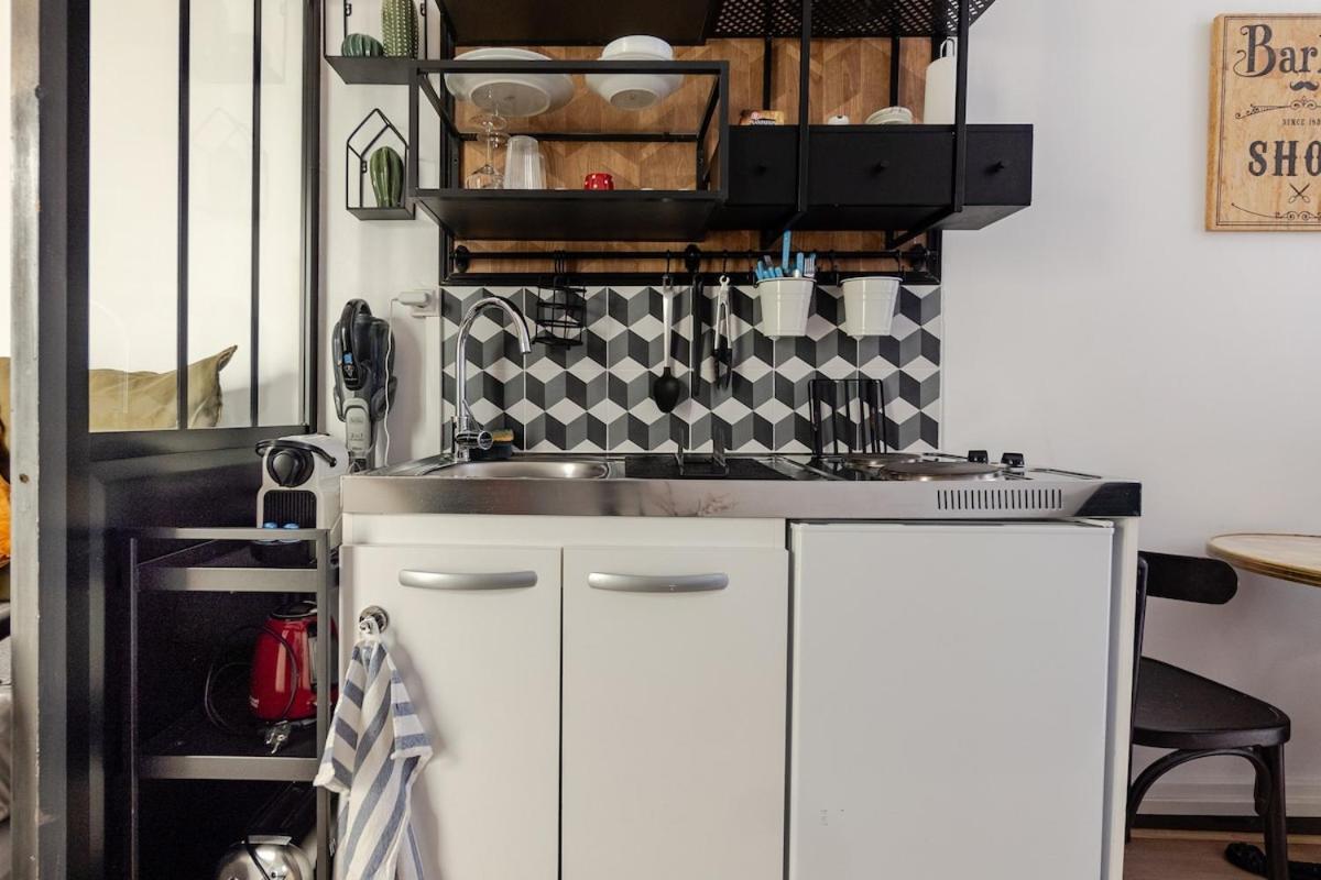 Studio Paris - Metro 7 Cadet - Quartier Faubourg-Montmartre Exteriör bild