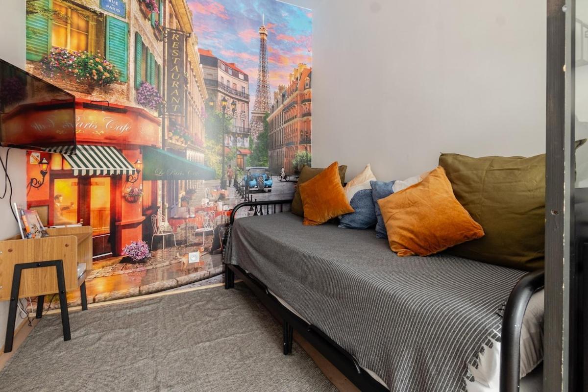 Studio Paris - Metro 7 Cadet - Quartier Faubourg-Montmartre Exteriör bild